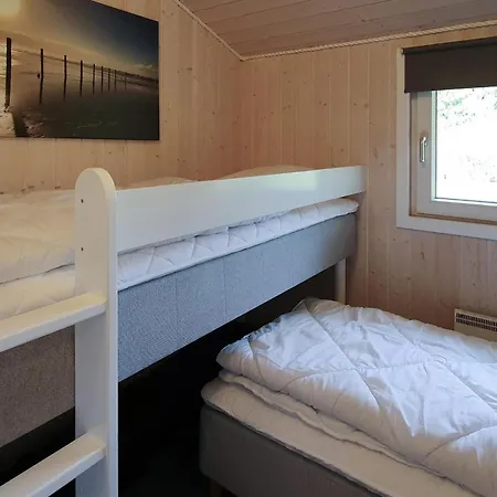 Amazing Home In Toftlund With Wifi *